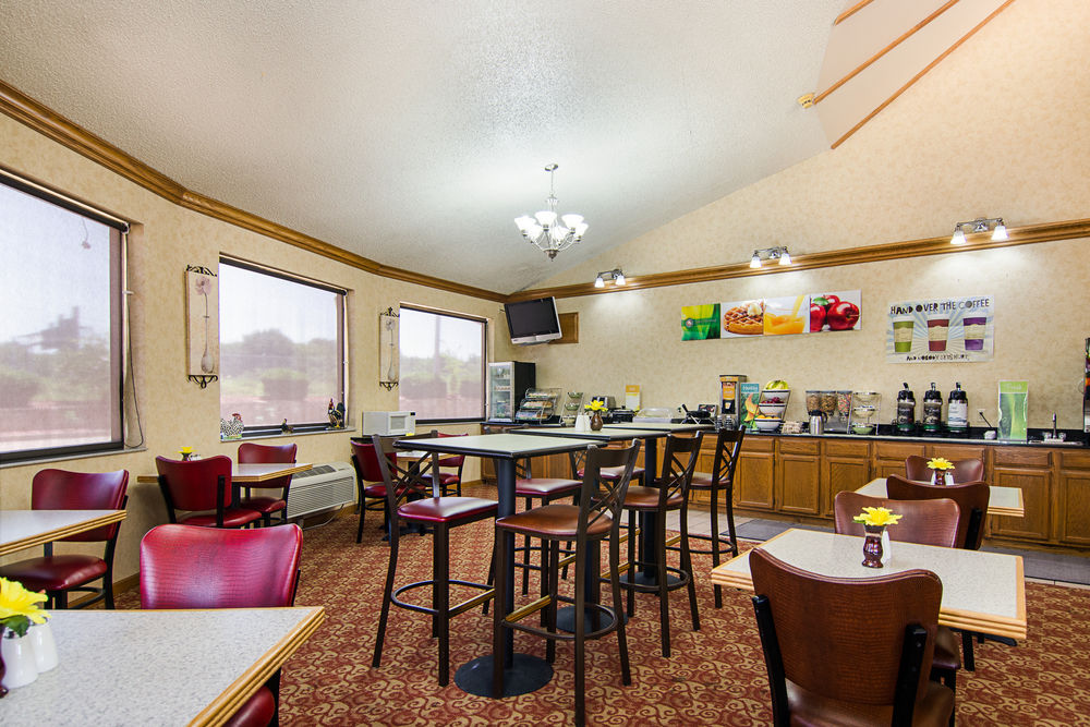 COMFORT INN