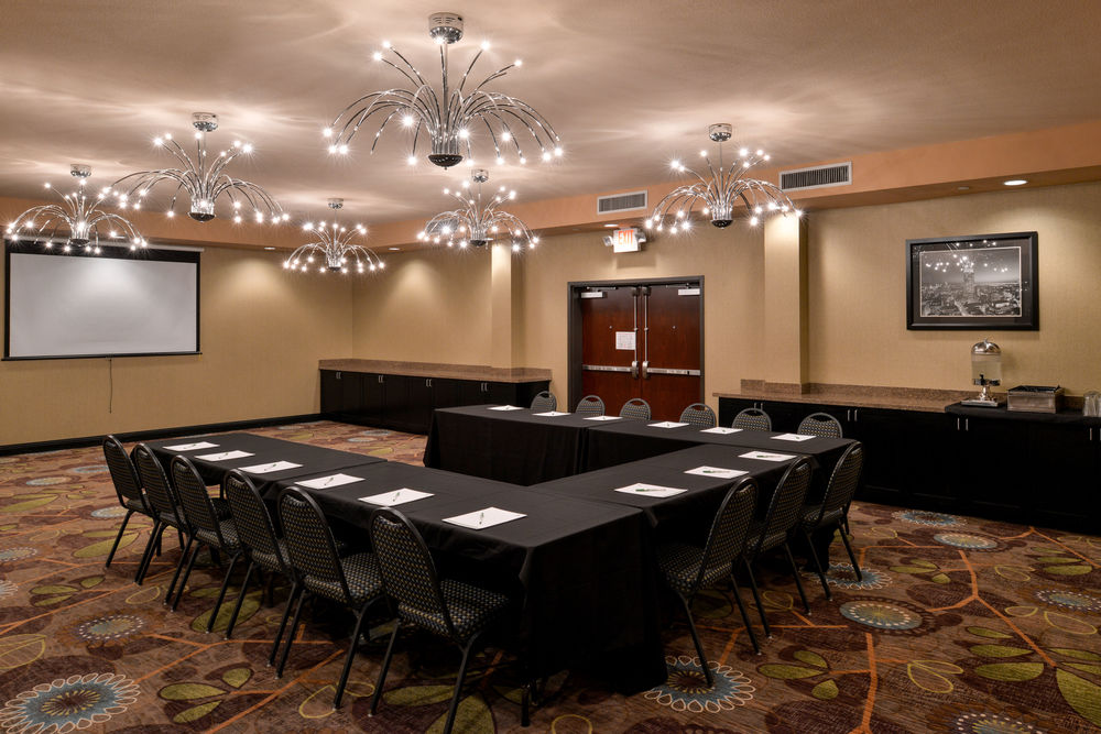 Holiday Inn Fort Worth North-Fossil Creek, an IHG Hotel