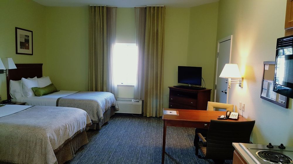 CANDLEWOOD SUITES OKLAHOMA CITY-MOORE