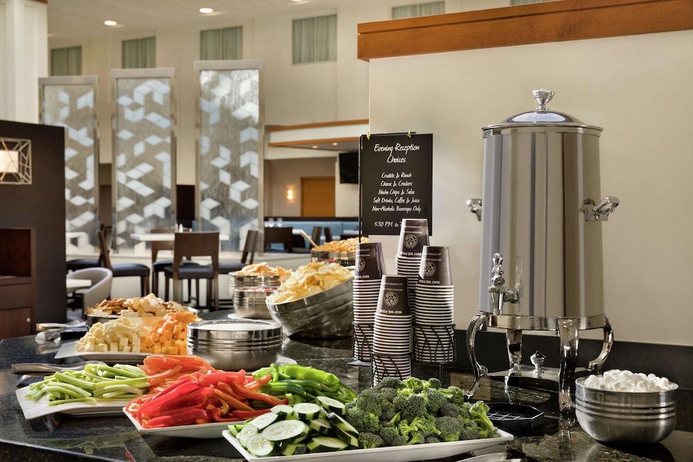 Fotos del hotel - Embassy Suites by Hilton Boston At Logan Airport