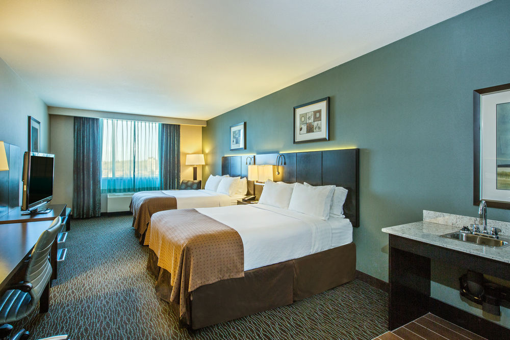 HOLIDAY INN HOTEL AND SUITES SASKATOON DOWNTOWN