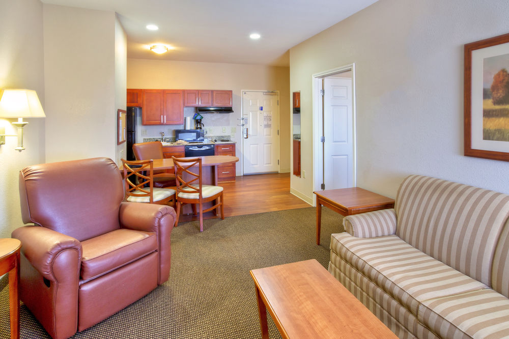 Candlewood Suites Ft Stockton, an IHG Hotel