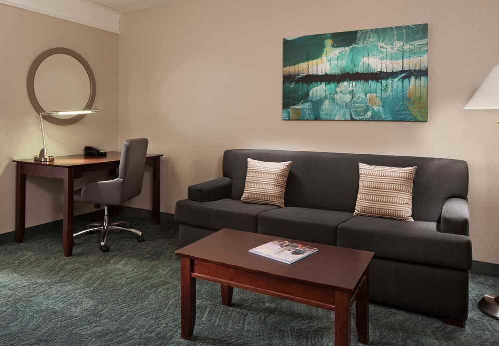 Springhill Suites Marriott Baltimore Downtown/Inner Harbor