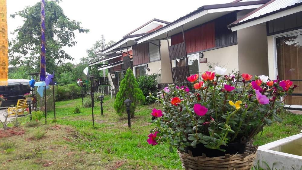 At Chiangrai Resort