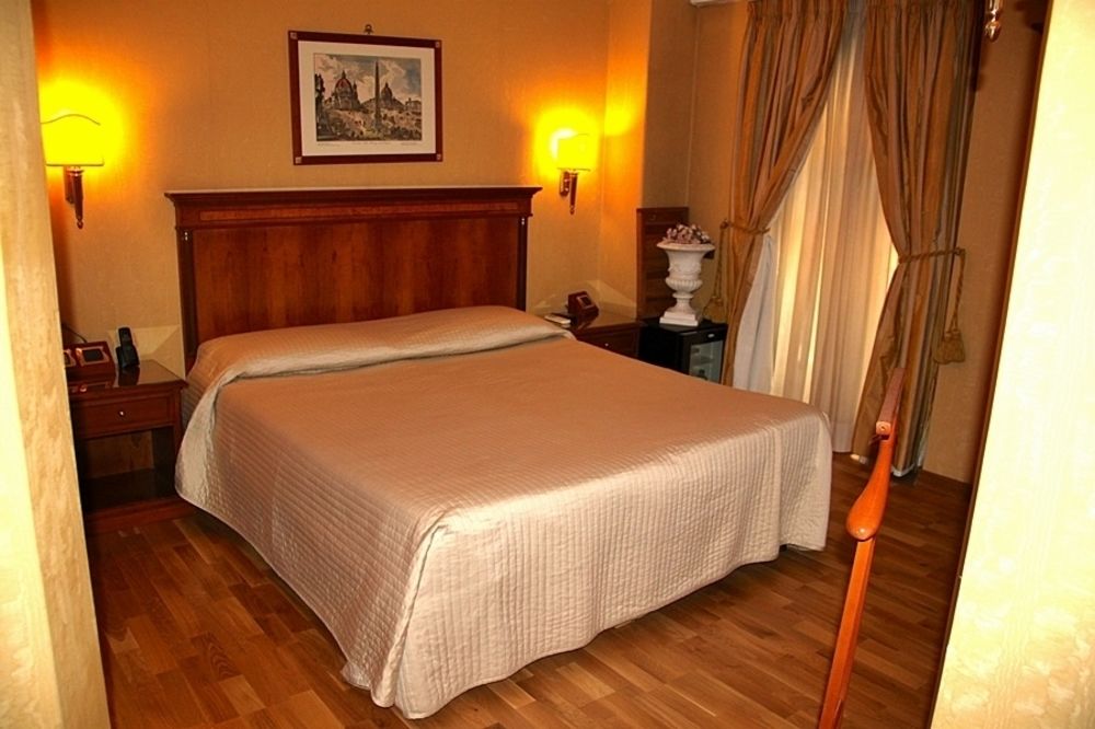 Fotos del hotel - LUXURY ROOMS H 2000 ROMA