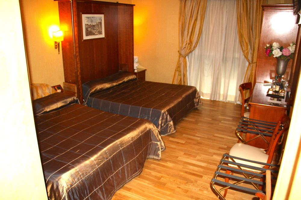 Fotos del hotel - LUXURY ROOMS H 2000 ROMA