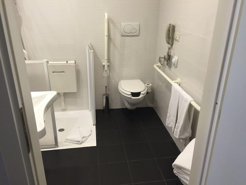 Fotos del hotel - HOLIDAY INN GENOA CITY