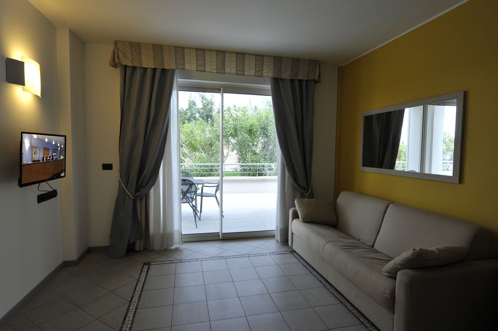 Fotos del hotel - Aregai Marina Hotel & Residence