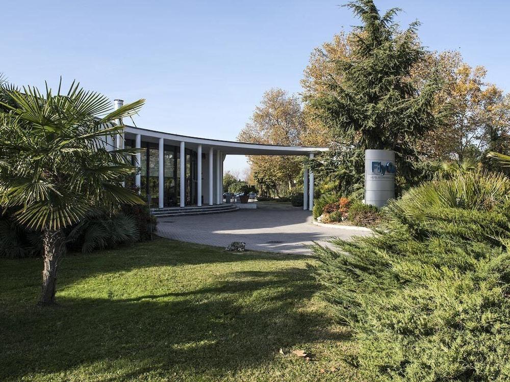 Fotos del hotel - FlyOn Hotel & Conference Center