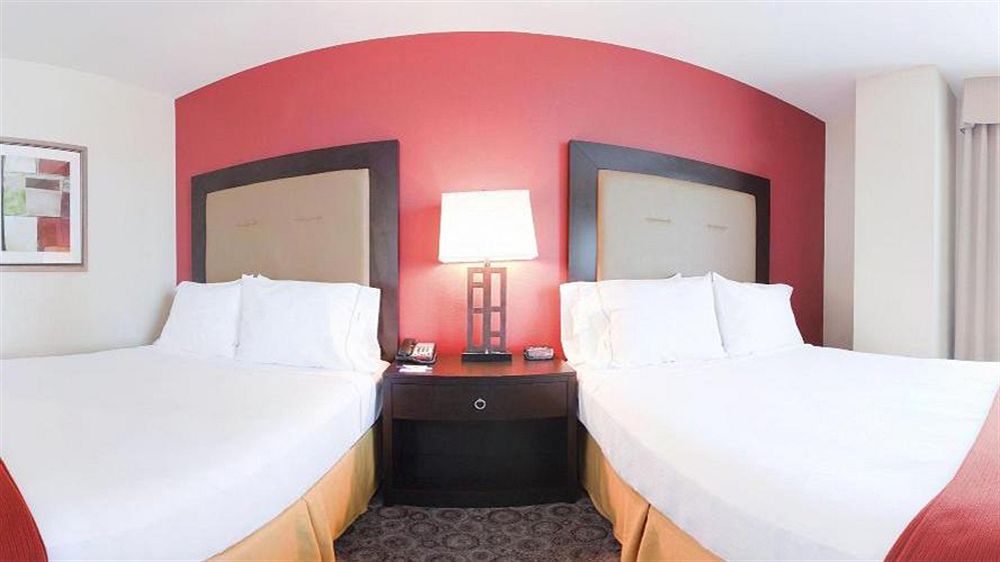 Holiday Inn Express Los Angeles - Lax Airport