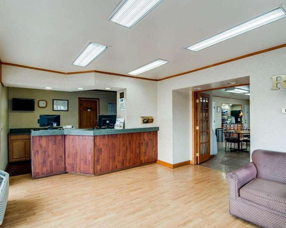 Fotos del hotel - RODEWAY INN CIVIC CENTER
