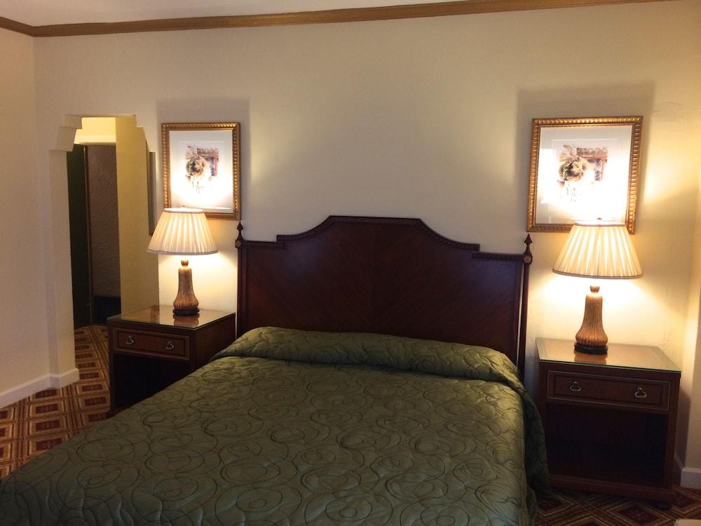 Fotos del hotel - THE EMBASSY HOTEL