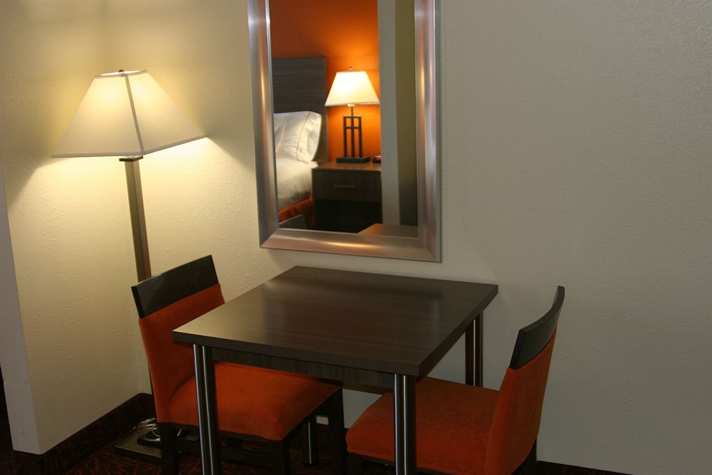Holiday Inn Express Hotel & Suites Chattanooga-Lookout Mtn, an IHG Hotel