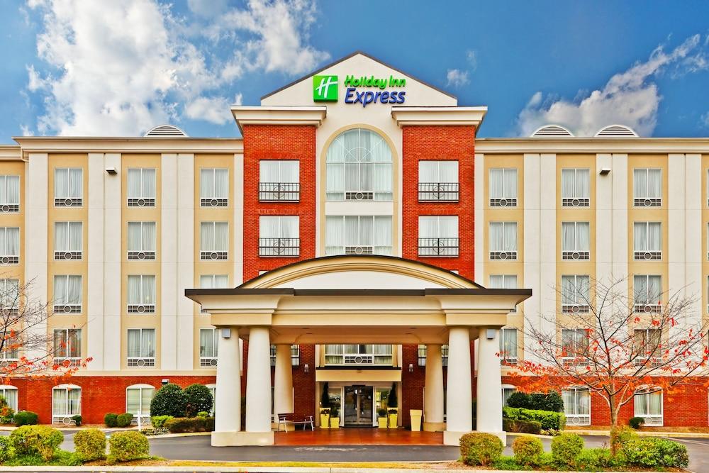 HOLIDAY INN EXPRESS HOTEL AND SUITES CHATTANOOGA-LOOKOUT MTN