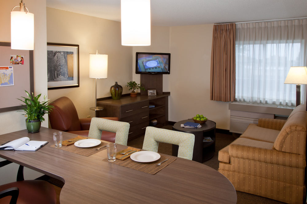 Sonesta Simply Suites Columbus Airport Gahanna