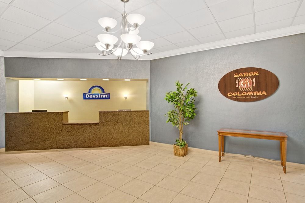 Hotel Days Inn by Wyndham Orlando Airport Florida Mall