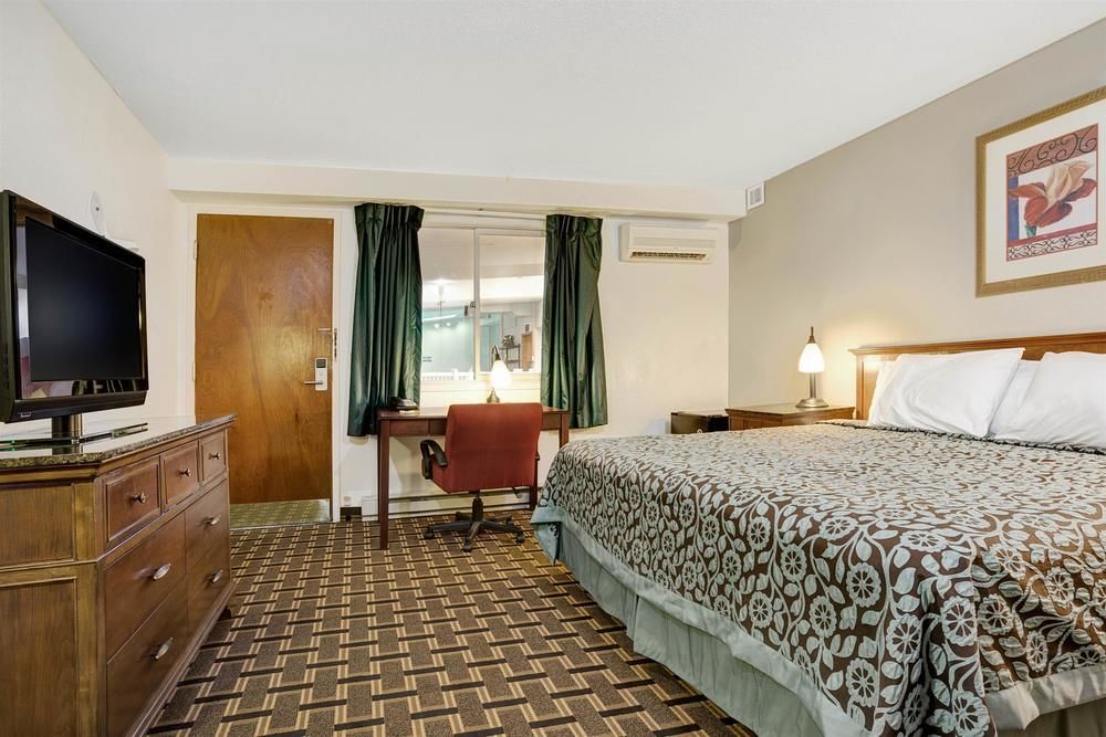 Quality Inn St. Paul-Minneapolis-Midway