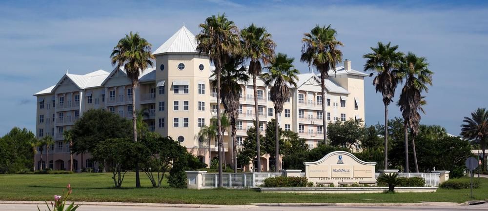 CROWNE PLAZA RESORT