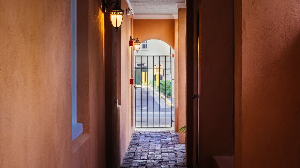 Elliott House Inn