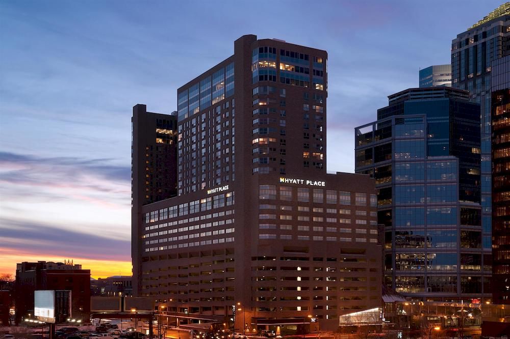 EMBASSY SUITES MINNEAPOLIS - DOWNTOWN