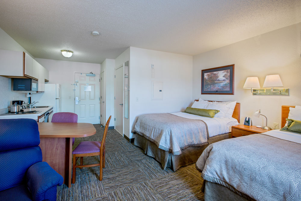 CANDLEWOOD SUITES APPLETON