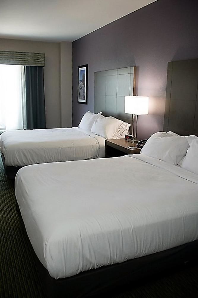 HOLIDAY INN EXPRESS HOTEL AND SUITES PORT ARANSAS