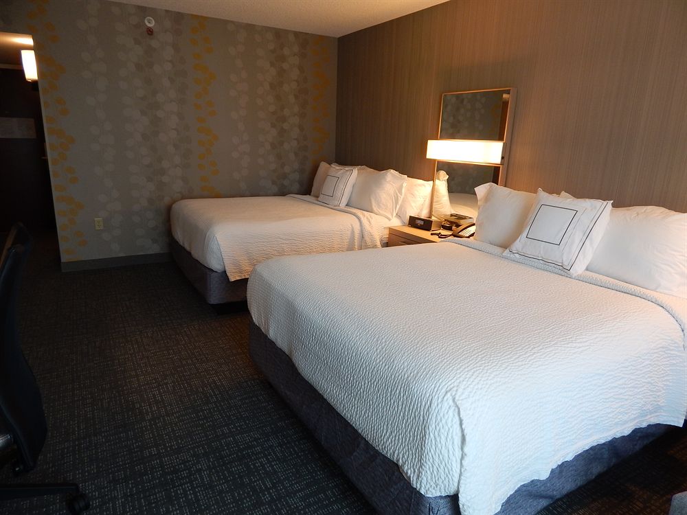 Courtyard by Marriott Pasadena/Old Town