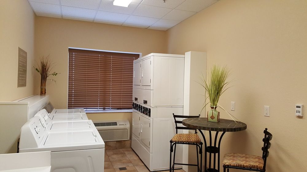 Candlewood Suites Portland Airport, an IHG Hotel