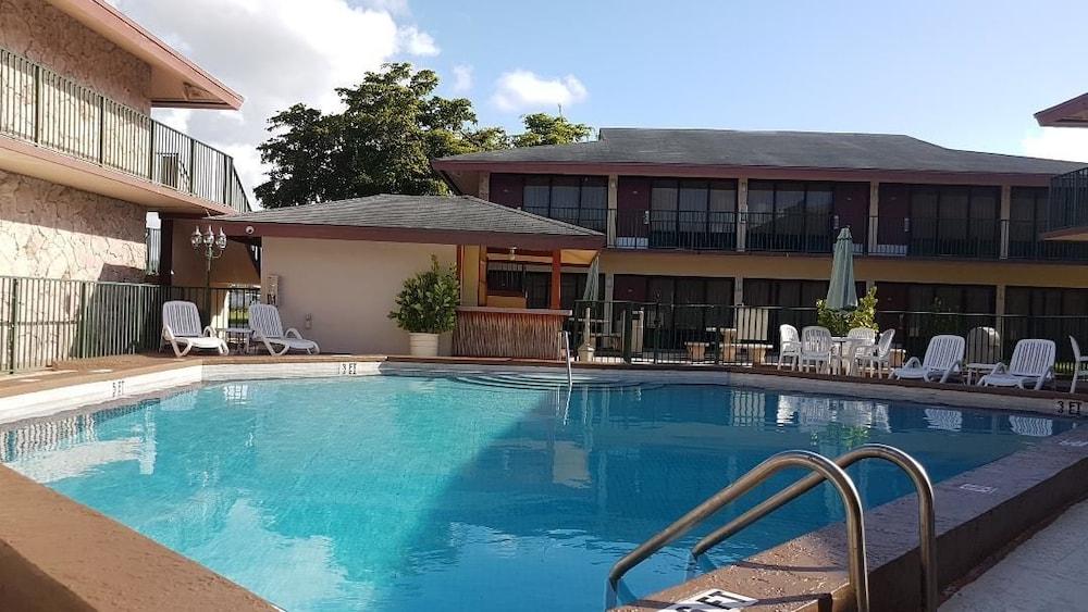 Fotos del hotel - Garden Inn Homestead