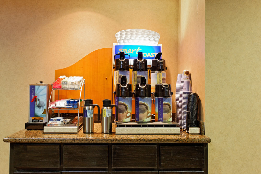Holiday Inn Express Hotel & Suites Ozona, an IHG Hotel