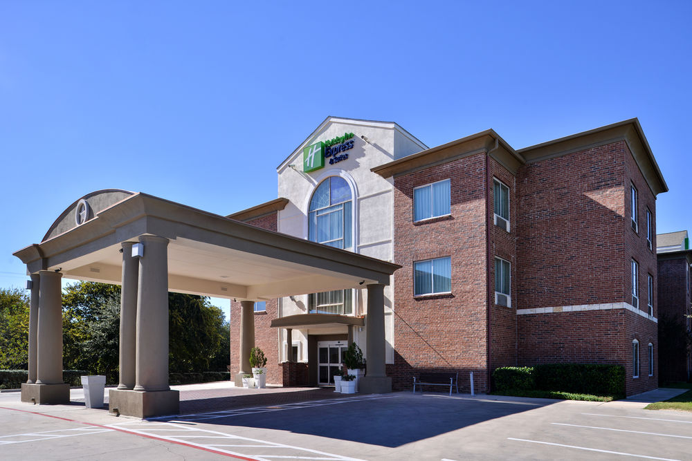 Holiday Inn Express Hotel & Suites San Antonio, an IHG Hotel