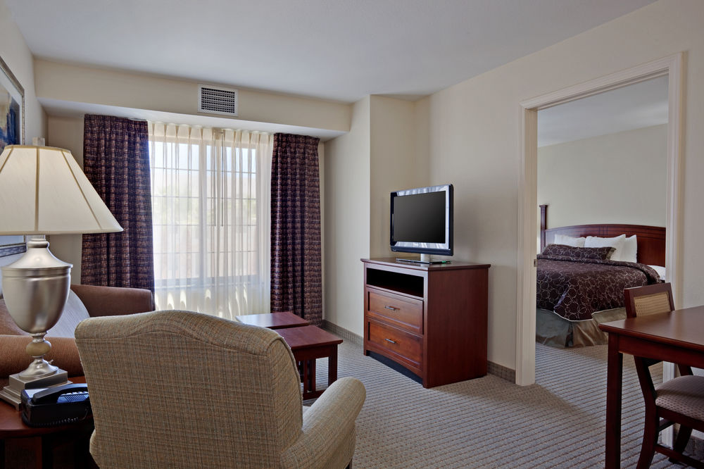 STAYBRIDGE SUITES PALMDALE