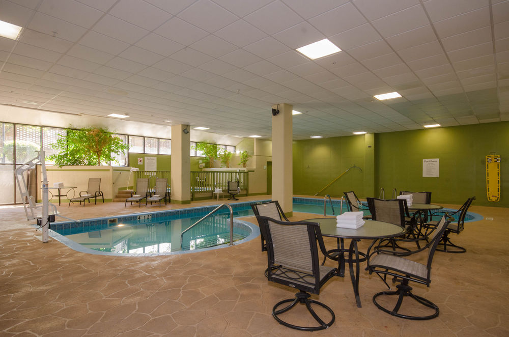 HOLIDAY INN HOTEL AND SUITES MANSFIELD-CONFERENCE CTR