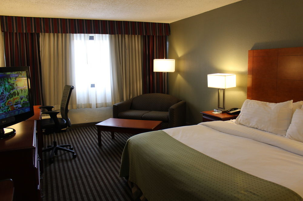 HOLIDAY INN MOBILE-I-10 BELLIN