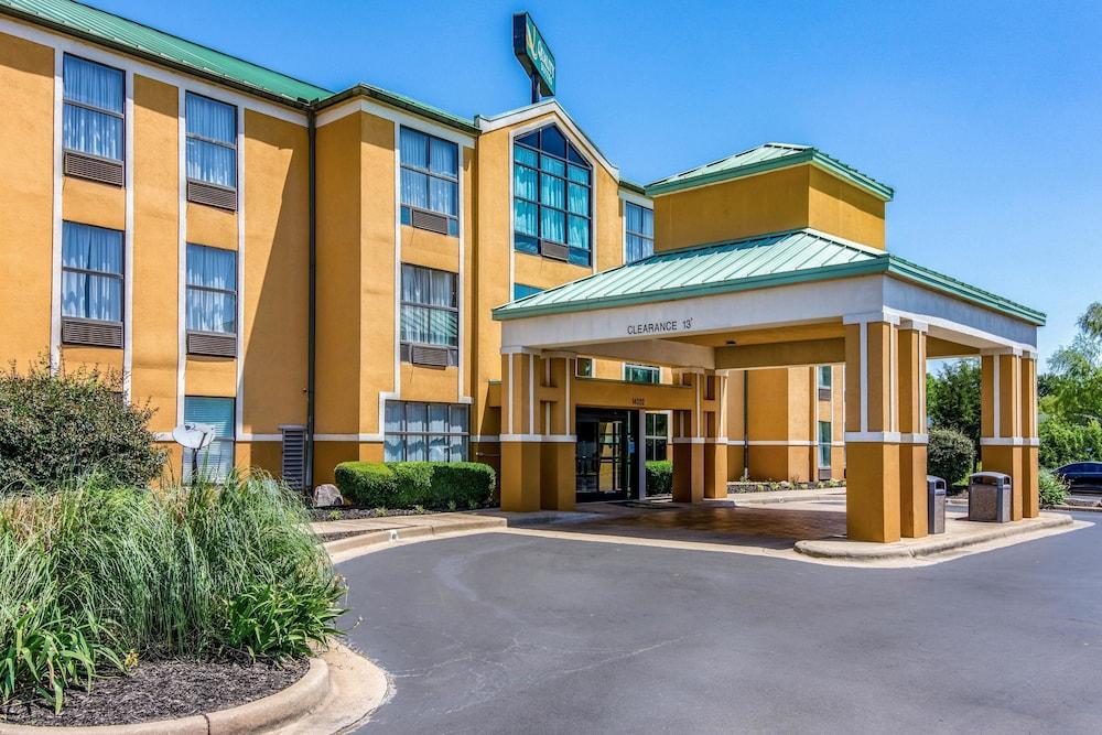 Quality Suites Maumelle - Little Rock NW