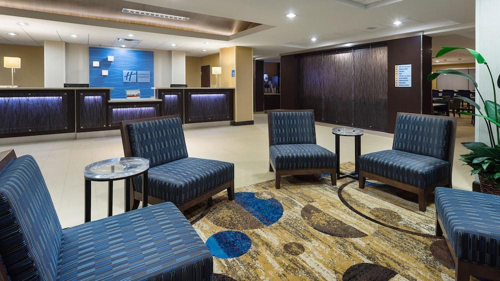 HOLIDAY INN EXPRESS HOTEL AND SUITES MIDLAND LOOP 250