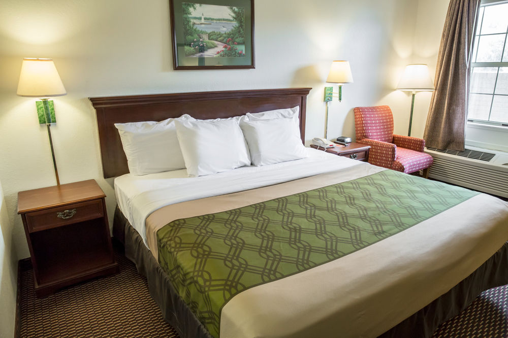 Econo Lodge Crystal Coast