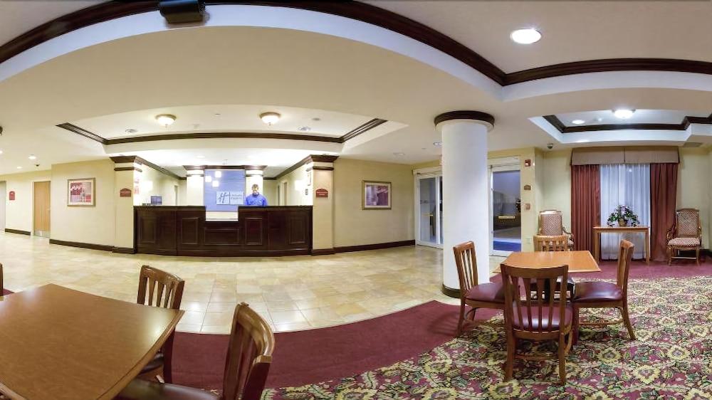 HOLIDAY INN EXPRESS HOTEL AND SUITES BROOKSVILLE WEST