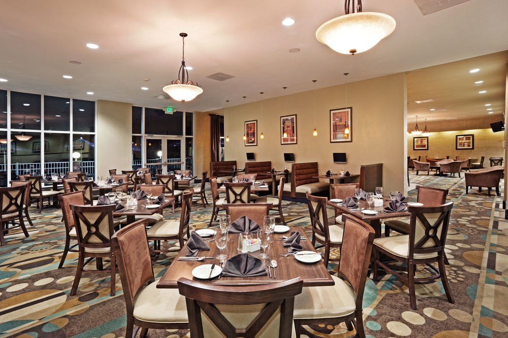 Holiday Inn Hotel & Suites Beaufort at Highway 21, an IHG Hotel