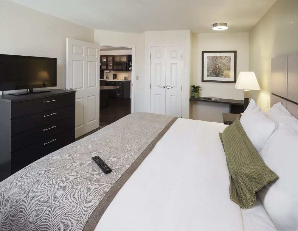 Candlewood Suites Beaumont, an IHG Hotel