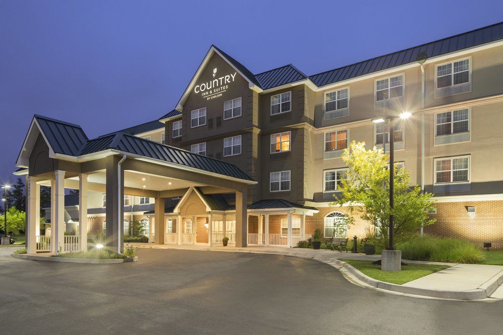 Country Inn & Suites by Radisson, Baltimore North, MD