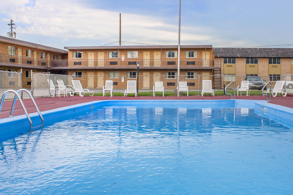 Wolf Inn Hotel