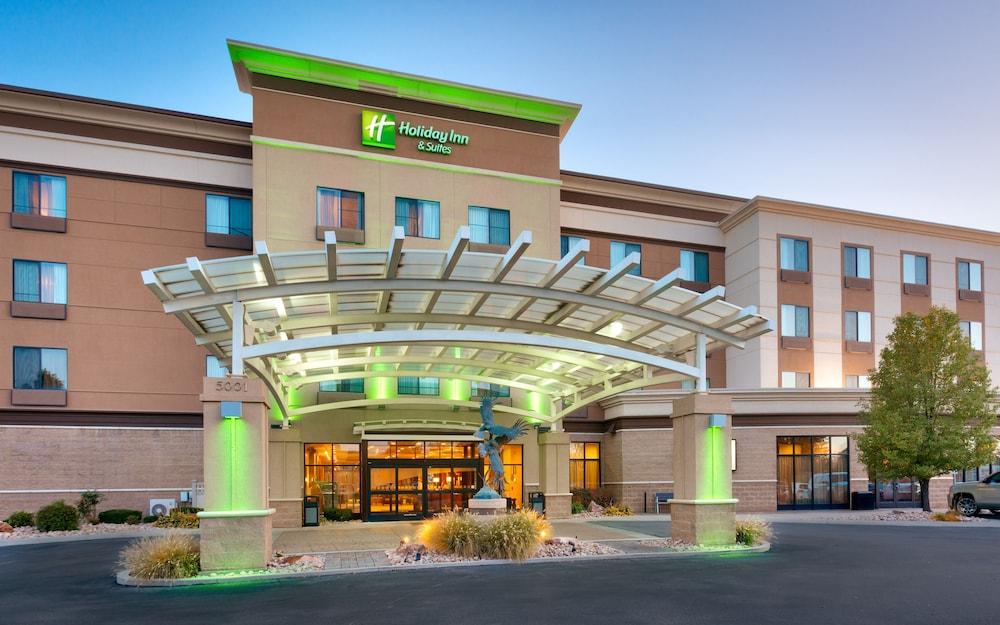 HOLIDAY INN HOTEL AND SUITES SAL
