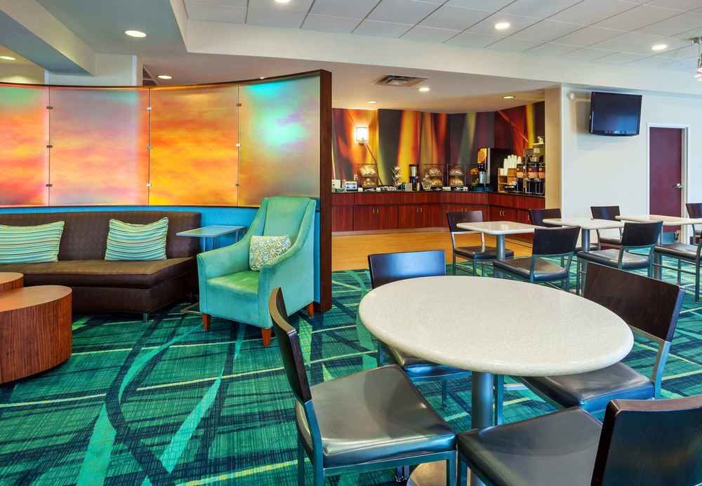 SpringHill Suites Chicago-Schaumburg-Woodfield Mal