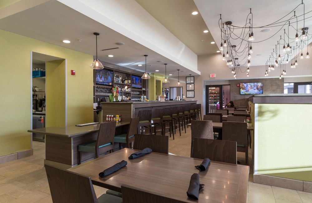 Holiday Inn San Marcos-Convention CTR Area, an IHG Hotel