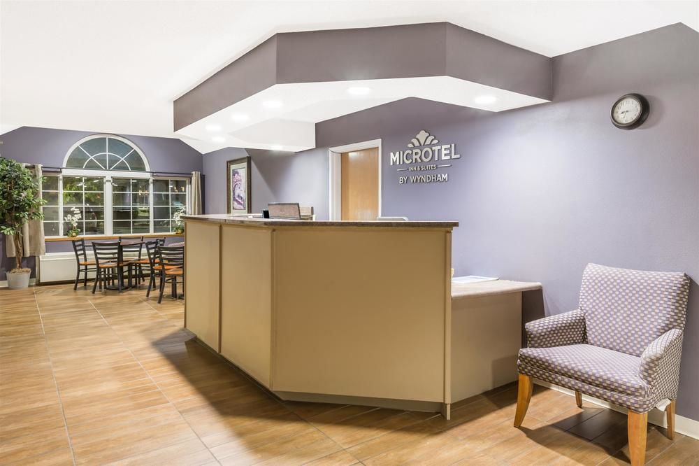 MICROTEL INN & SUITES BY WYNDHAM SIOUX FALLS