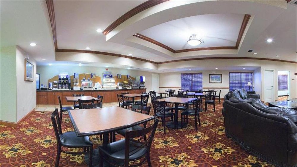 Holiday Inn Express Hotel & Suites Longmont, an IHG Hotel