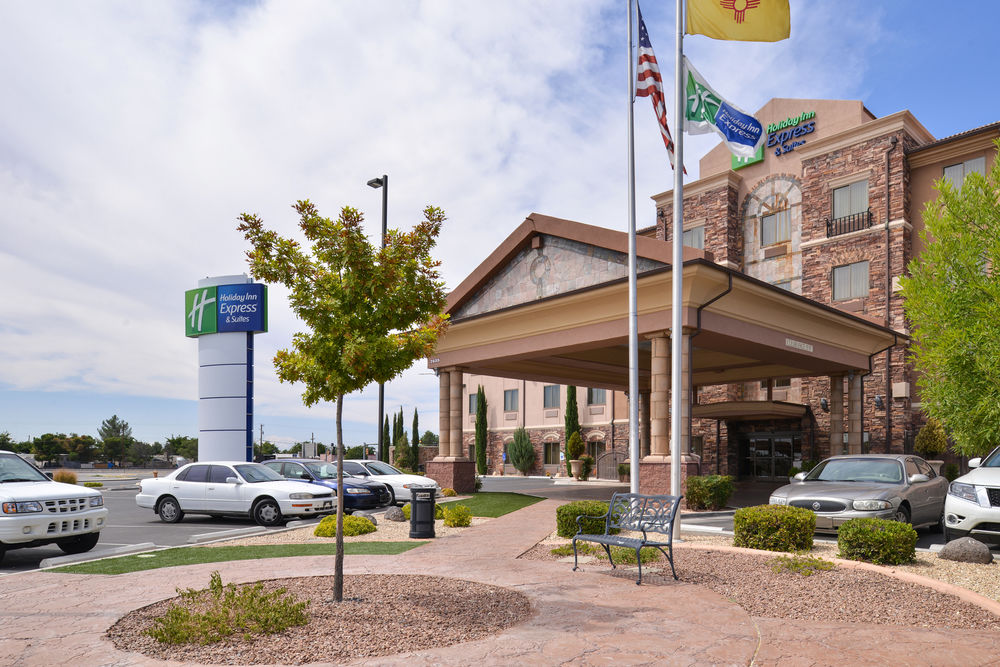 HOLIDAY INN EXPRESS & SUITES L