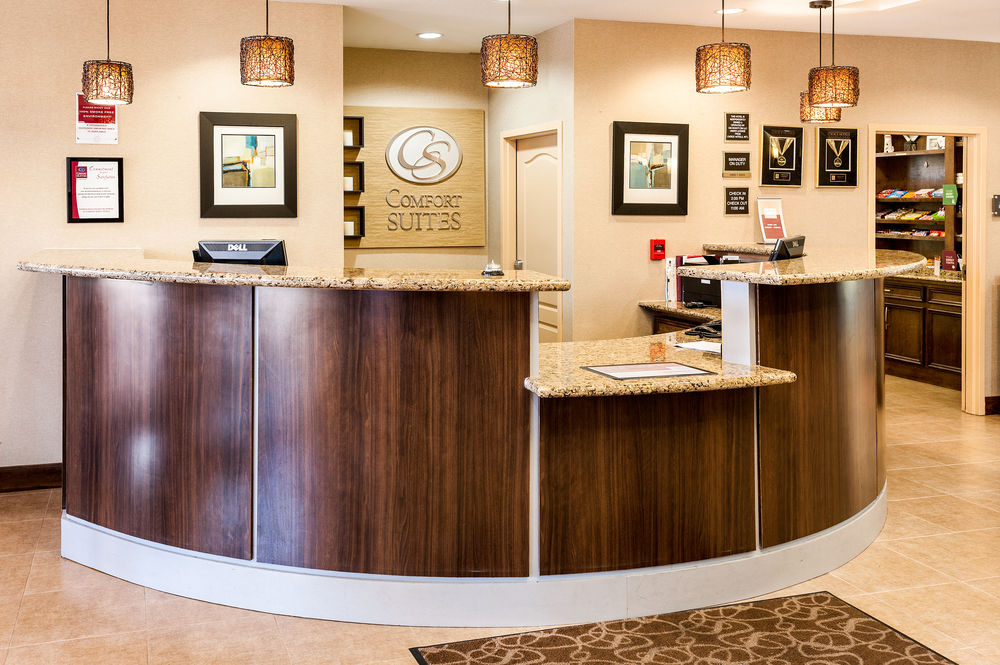 Comfort Suites Oil Center