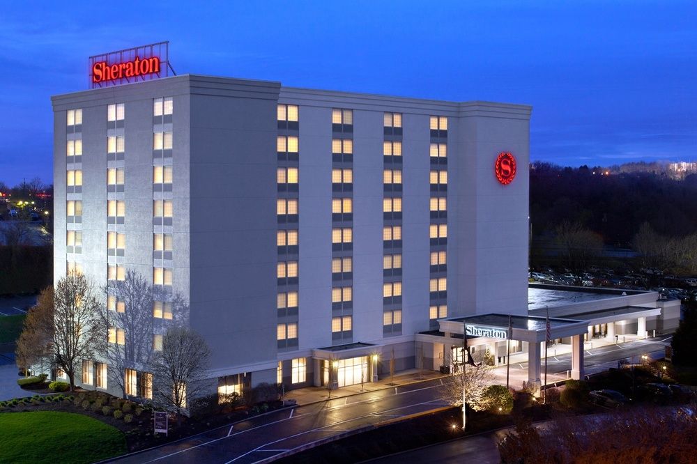 Crowne Plaza Pittsburgh Airport
